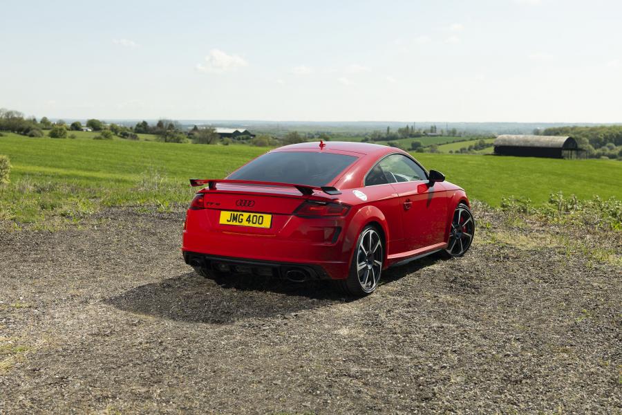 Audi TT RS Coupe (8S) 2019 года  (UK) (фото 31 из 36)